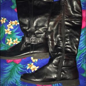 Black tall, over the calf boots. Size 8.